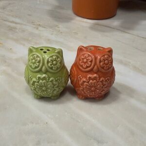 Owl Ceramic Salt and Pepper Shakers - Green and Orange